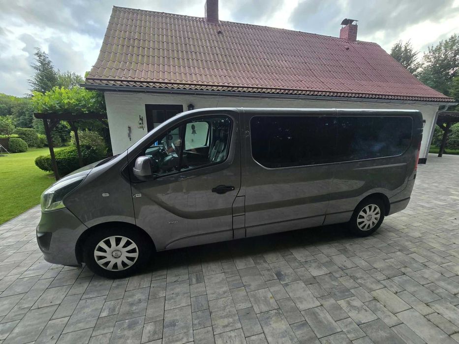 opel vivaro 2016