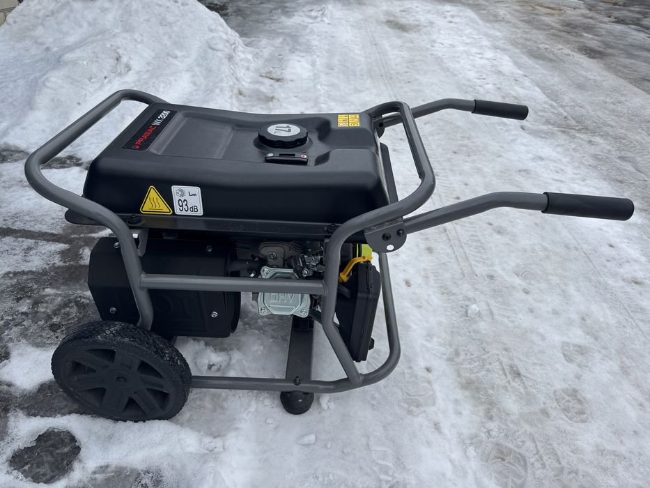 Продам генератор Pramac WX3200