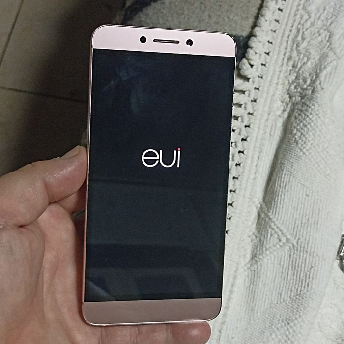 Smartphone LeEco dual sim de 32gigas armazenamento