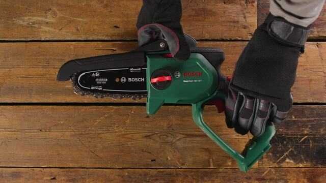 Міні пила Bosch EasyChain 18V-15-7. НОВА, без АКБ і зарядки