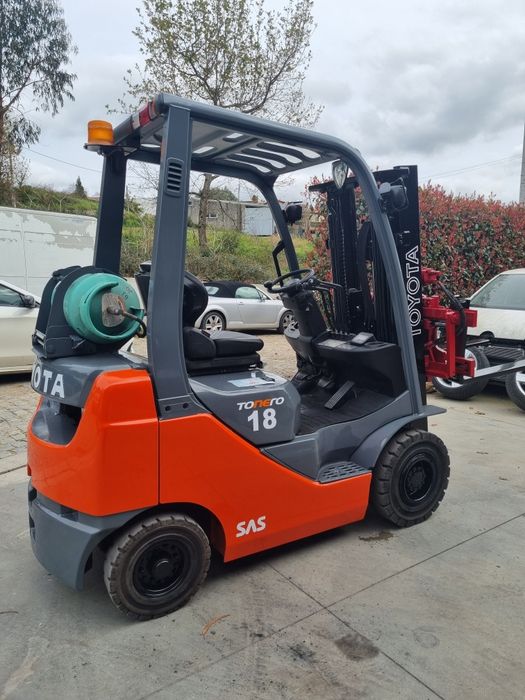 Impilhador toyota64281098971521121