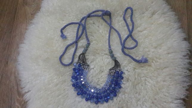Ожерелье из бусин