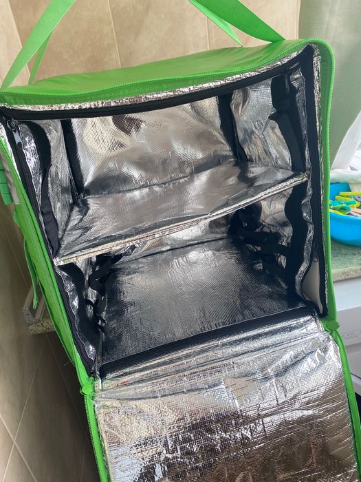 Vendendo essa delivery bag