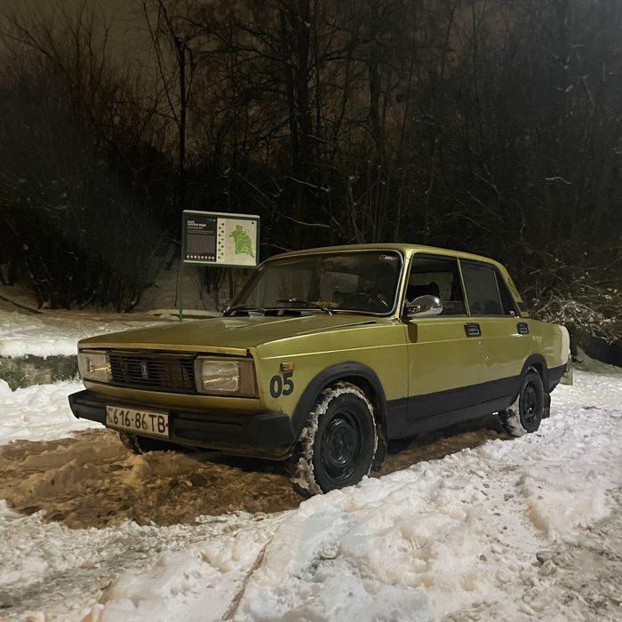 Продам ваз 2105 на повному ходу