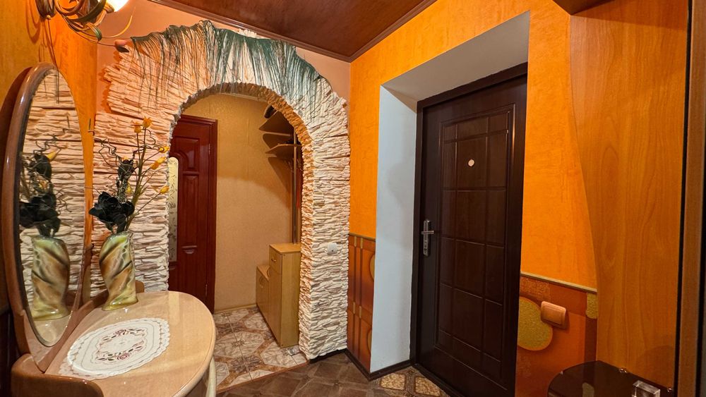 2 кімнатна квартира в центрі Житомира!