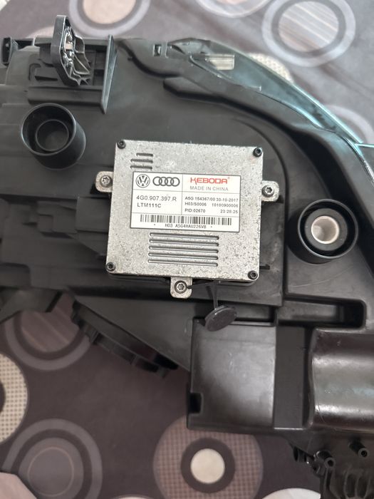 Otica lado direito audi A3 2017-2020