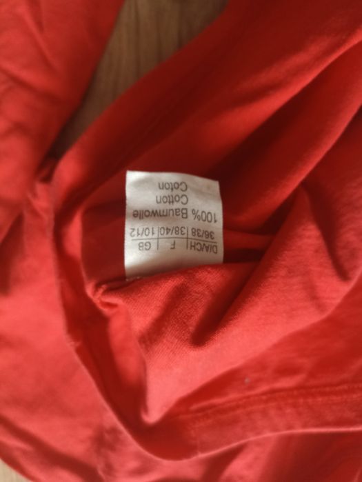 Bluza damska czerwona z kapturem r. 38/39