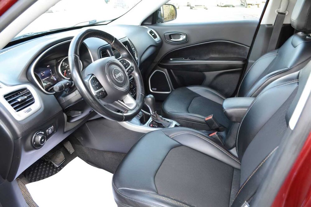 Jeep Compass      2021