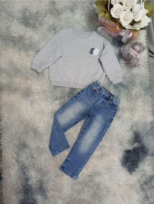 Zara.стильний набір світшот та стрейчеві джинси хлопчику на 2-3 р