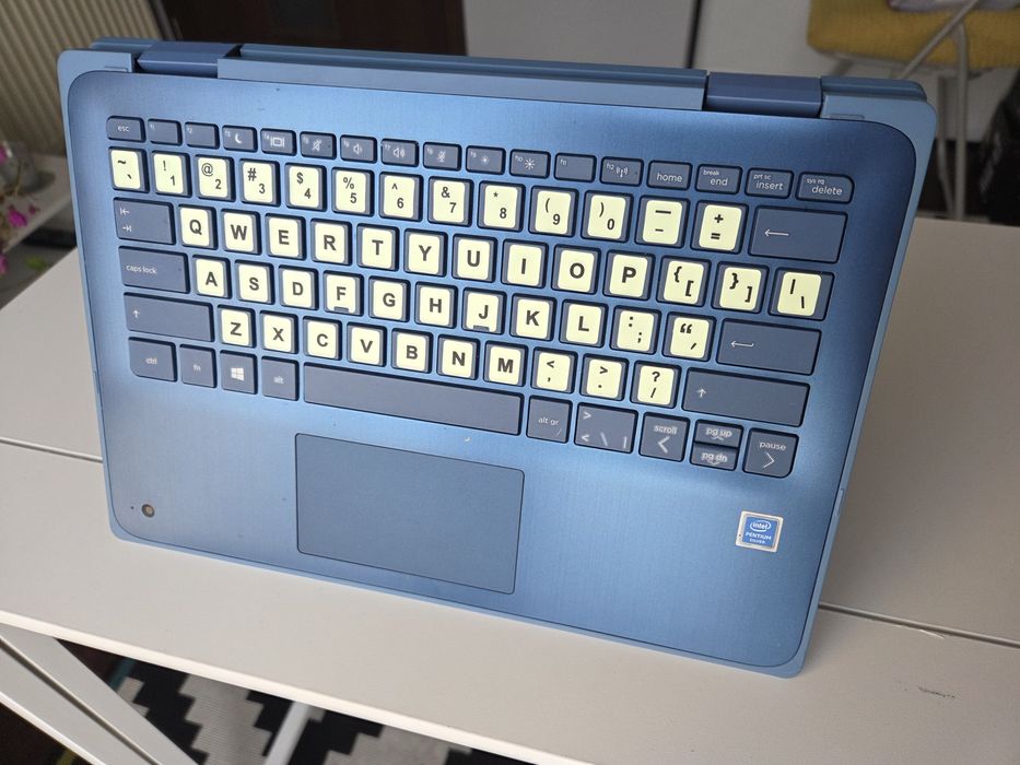 Laptop konwertowalny 2w1 HP ProBook x360 11 G5 EE