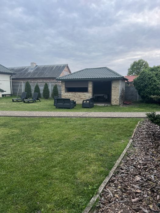 Подобова оренда будинку в м. ЯВОРІВ біля кордону Краковець-Корчова