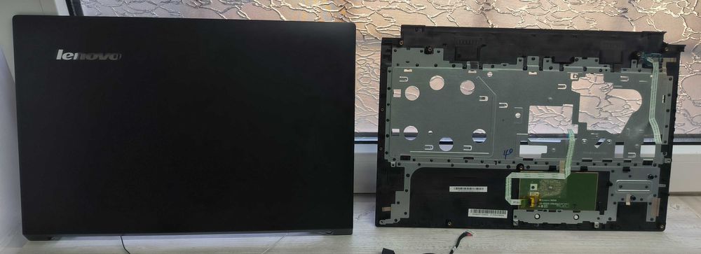 Запчастини для Lenovo B50-30 (б.в)