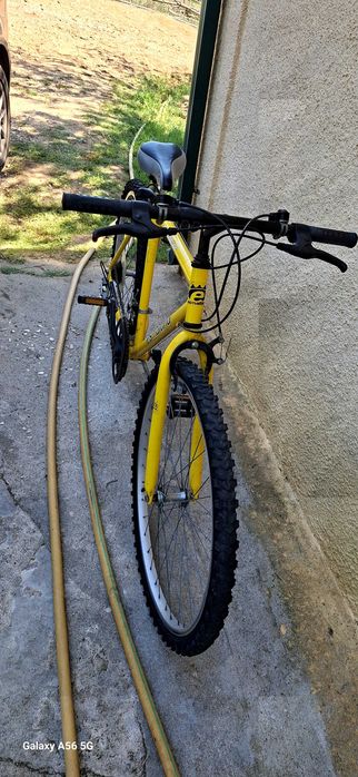 Bicicleta Esmaltina fábricada em Portugal