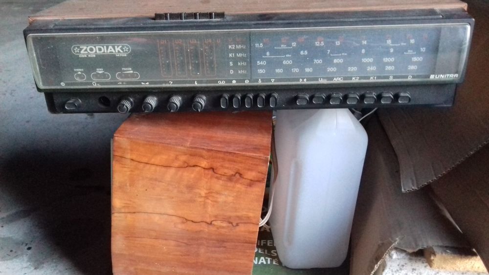 Stare radia piekne unitra