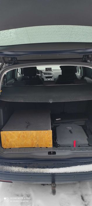 Розборка Пежо Peugeot 5008 3008  Бампера  Стопи Двери Капот