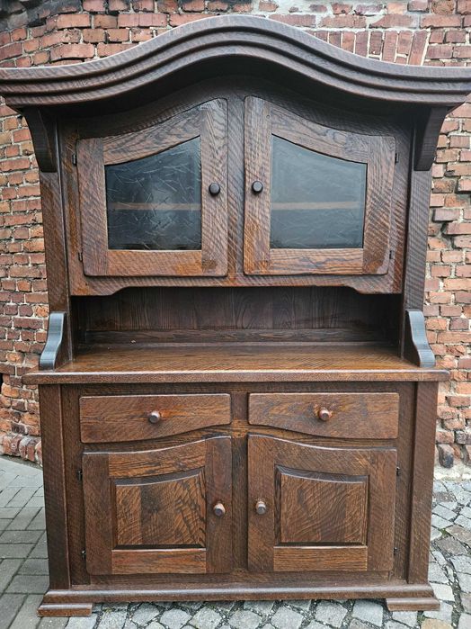 Kredens dębowy z witryną