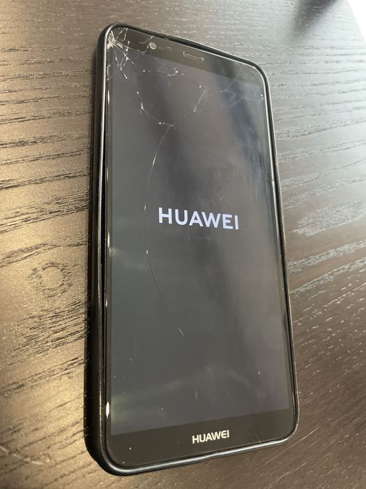 Huwaei P Smart 2019