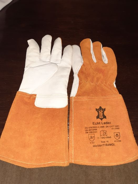 Skórzane rękawice spawalnicze, ponad 100 par, 25 zł za parę,