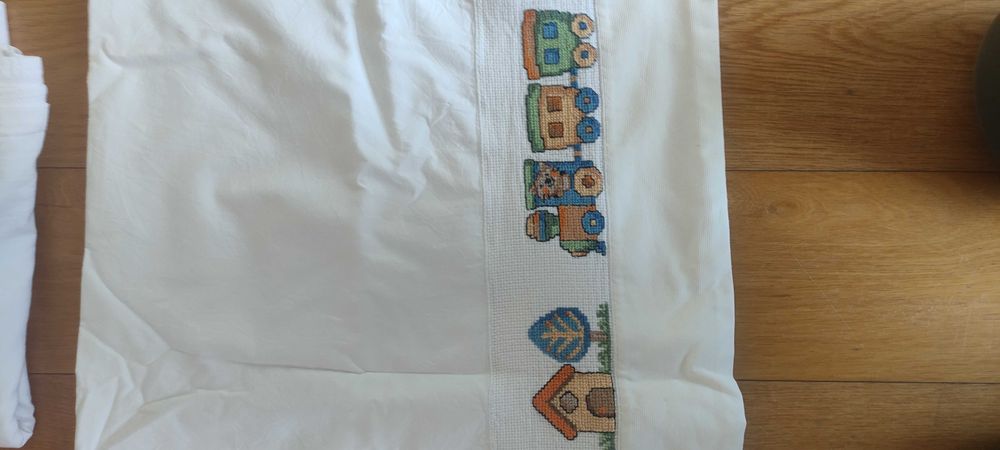 Lençóis para cama de bebé