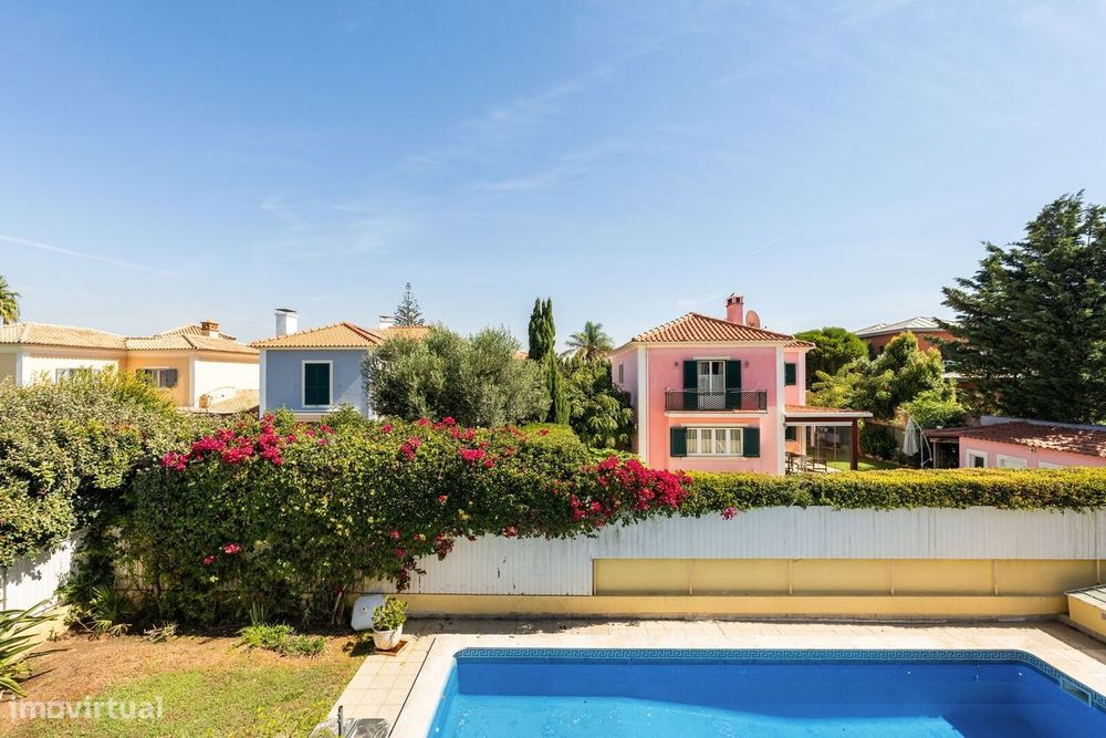 Moradia Isolada T5 com jardim, Quinta da Bicuda, Cascais