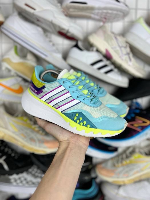 Кроссовки Adidas Оригинал р(39)