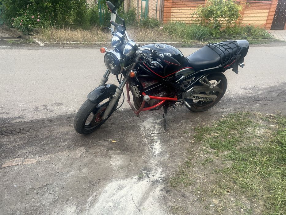 Сузуки бандит 250