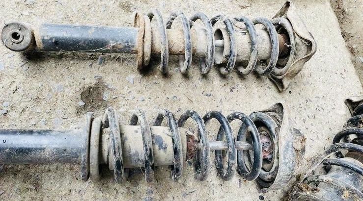 Стойка амортизатор пружина audi 100 A6 C4куз вантажівок