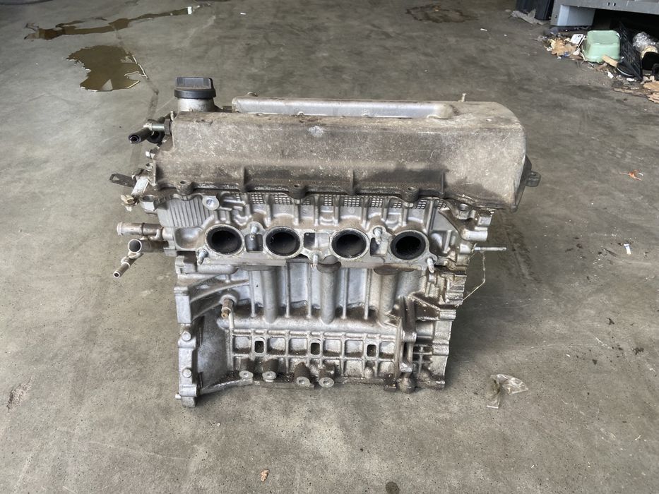Glowica corolla e12 1.4 vvti
