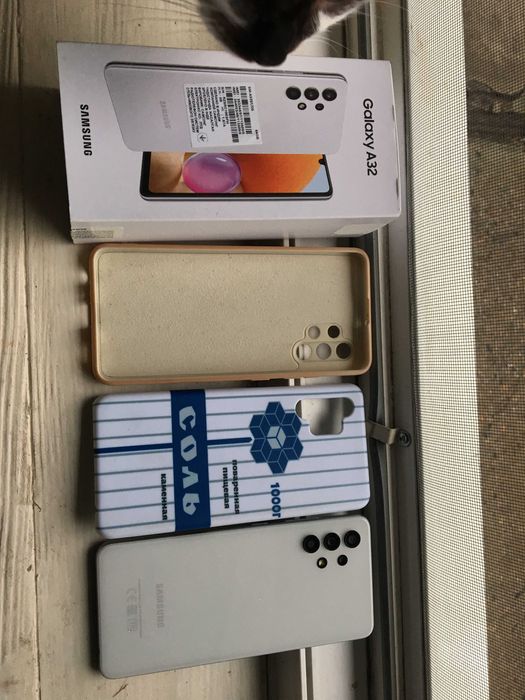Samsung Galaxy A32 4/64 майже новий