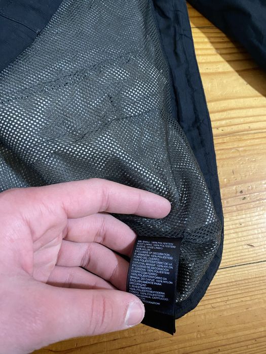 Вітровка The north face