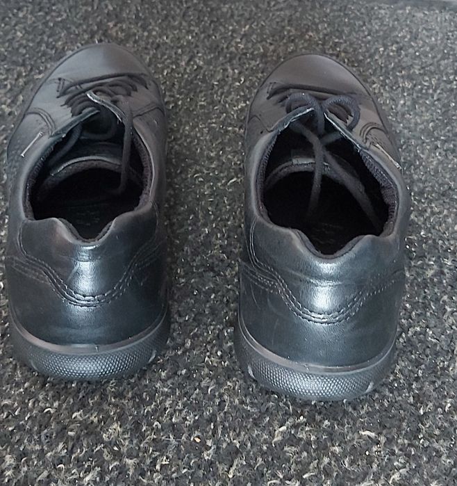 Buty skórzane ecco 35 jak nowe