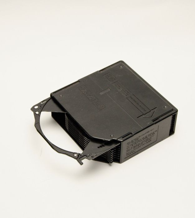 Caixa CD Kenwood KDC-C715 CD BOX para automóvel