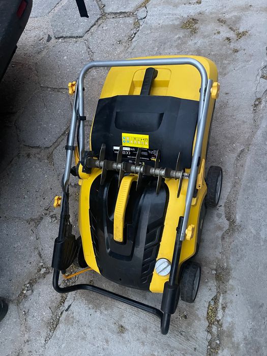 Wertykulator aerator elektryczny