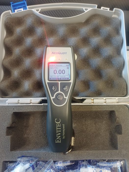 Alkomat policyjny AlcoQuant 6020 plus