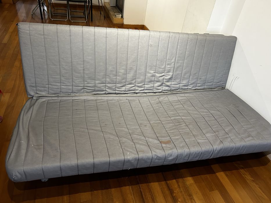 Sofá cama IKEA usado