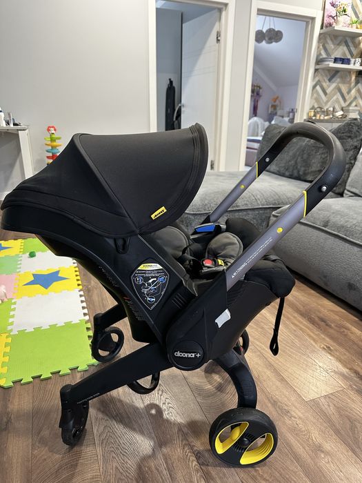 Автокрісло+коляска Doona+ і база isofix