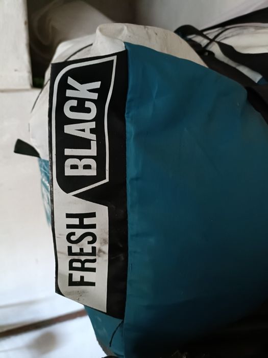 Палатка 4+1. Привезена з Бельгії.