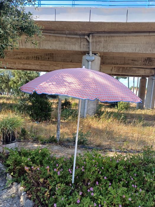 Guarda sol em otimo estado