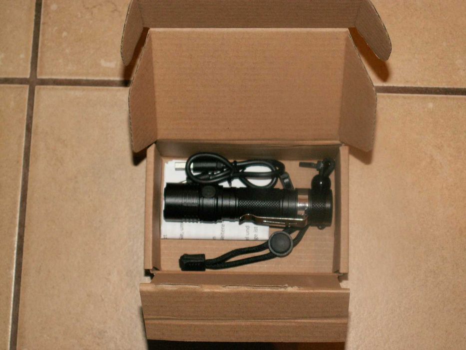 nowa latarka sofirn s11 c