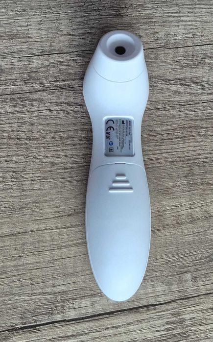 Termometr bezdotykowy na podczerwień