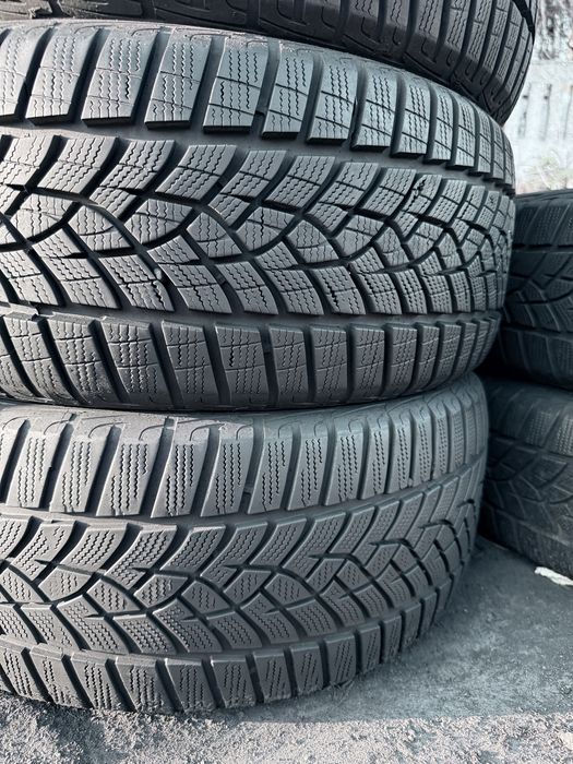 225 45 18 Goodyear UltraGrip Perfomance + 90% 2023 Шини Зима