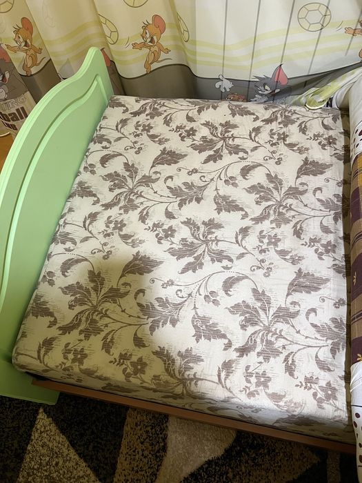Продам Терміново детскую,дитячу кімнату б/у(тюль в подарунок)
