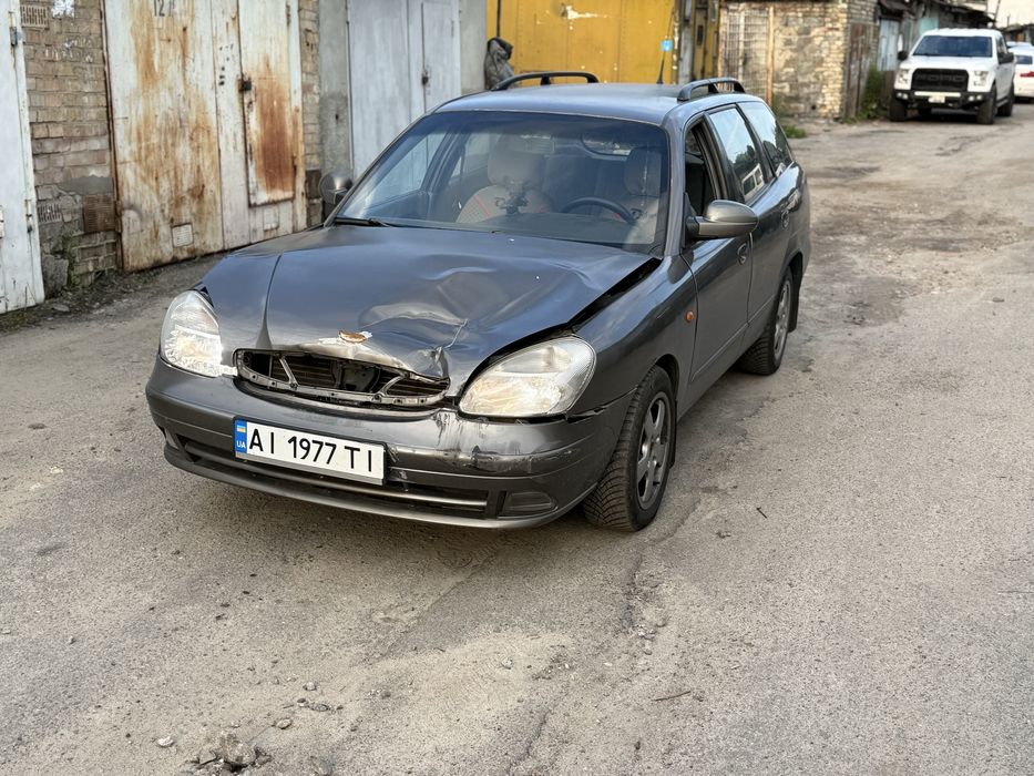 Продам Daewoo Nubira 2000р Газ/Бенз