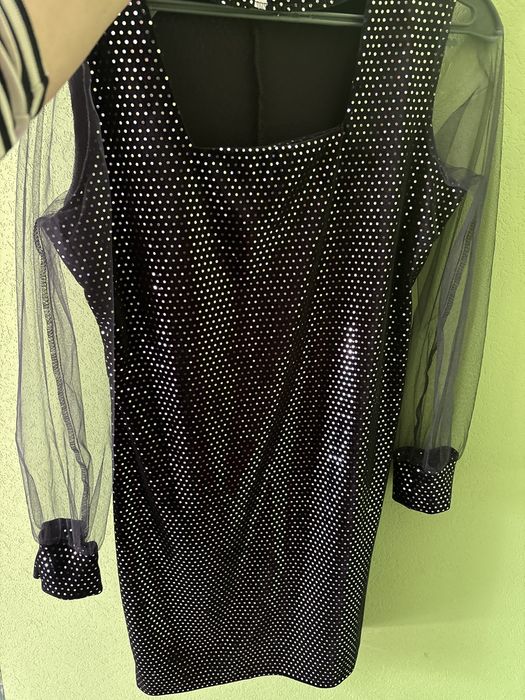 Сукня велюрова в паєтку