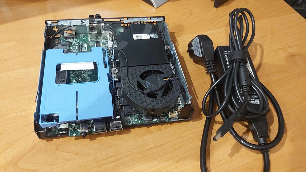 Dell micro Optiplex 3000 MFF i5-12gen 32GB DDR4 1TBM2 UHD770 WLAN W11