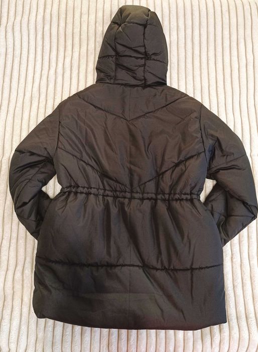 Куртка зимова жіноча бренду Regatta, розмір M-L.