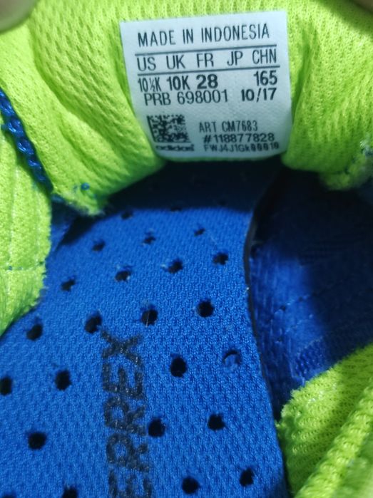 Sapatilhas Originais Adidas Terrex n28 como novas