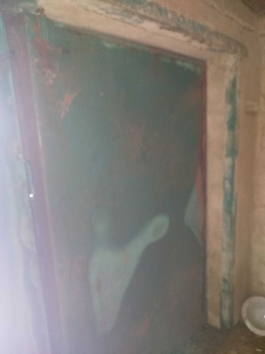 Продам  гараж в металісті