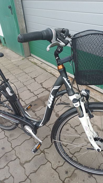 Rower damka firmy KTM koła 28 cali . Stan dobry
