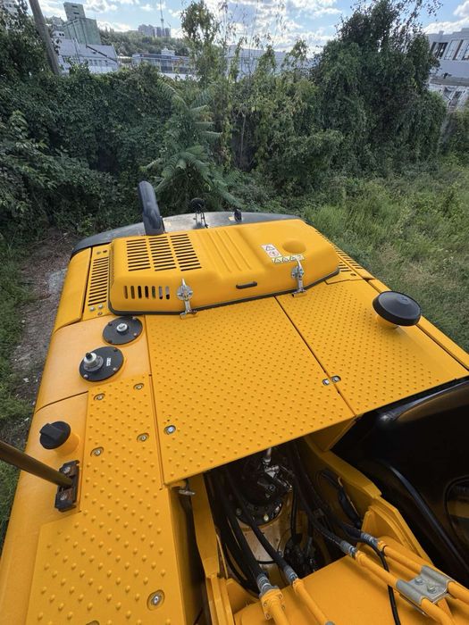 Гусеничний екскаватор JCB JS220NLC — новий, 2021 рік